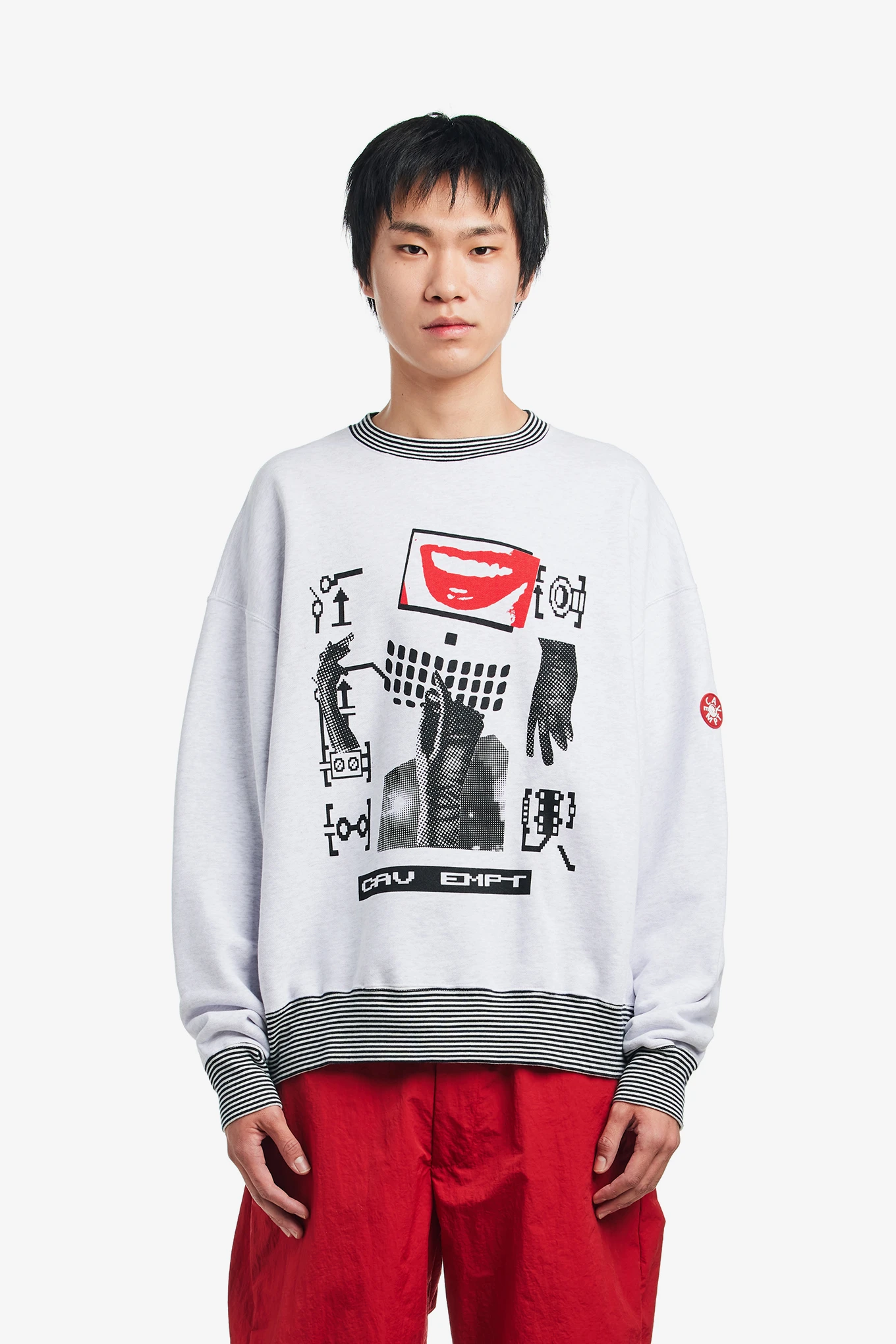 LIPS DISPLAY CREW NECK-CAV EMPT-145000 | 웍스아웃