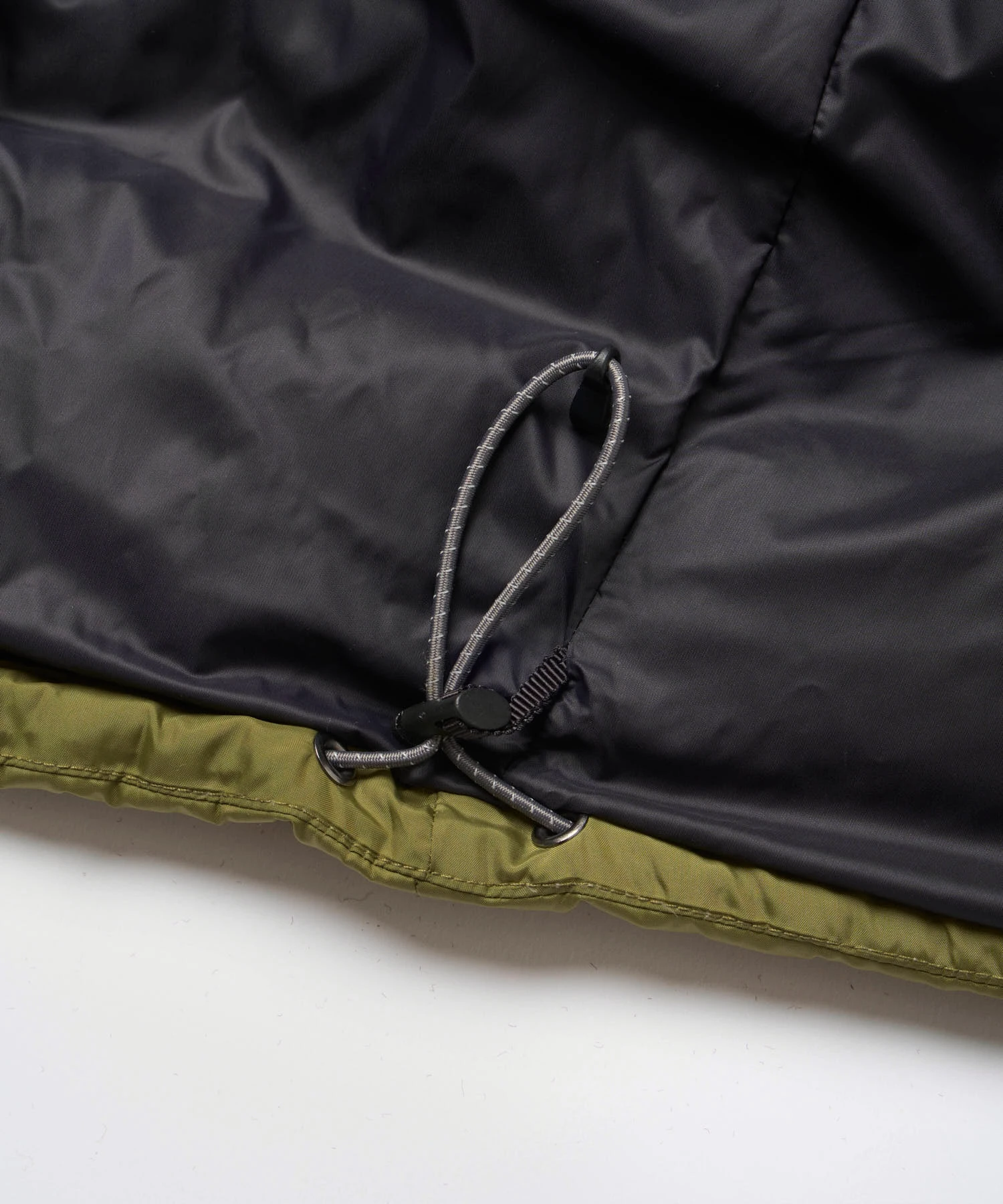 zoomed-item