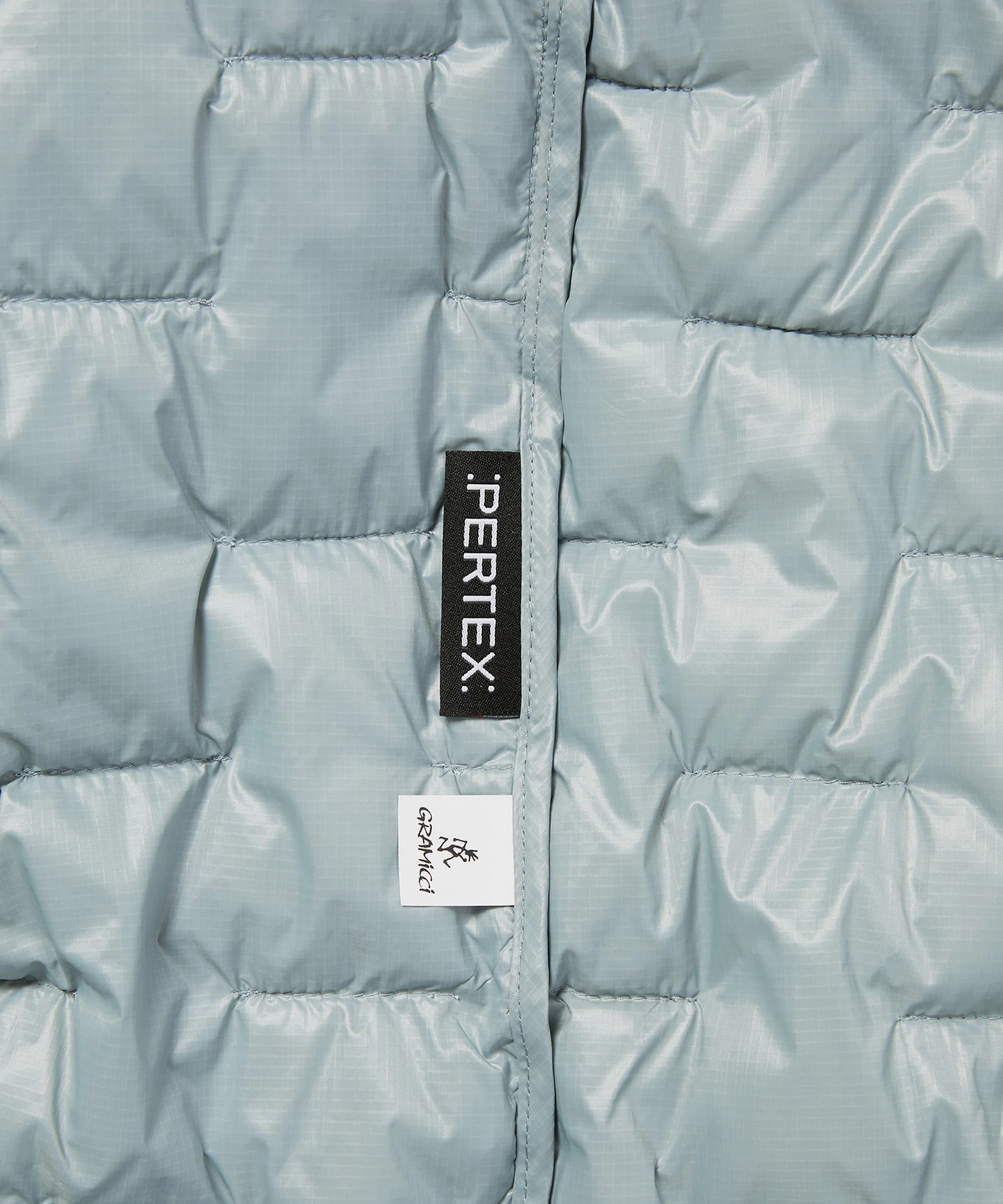zoomed-item