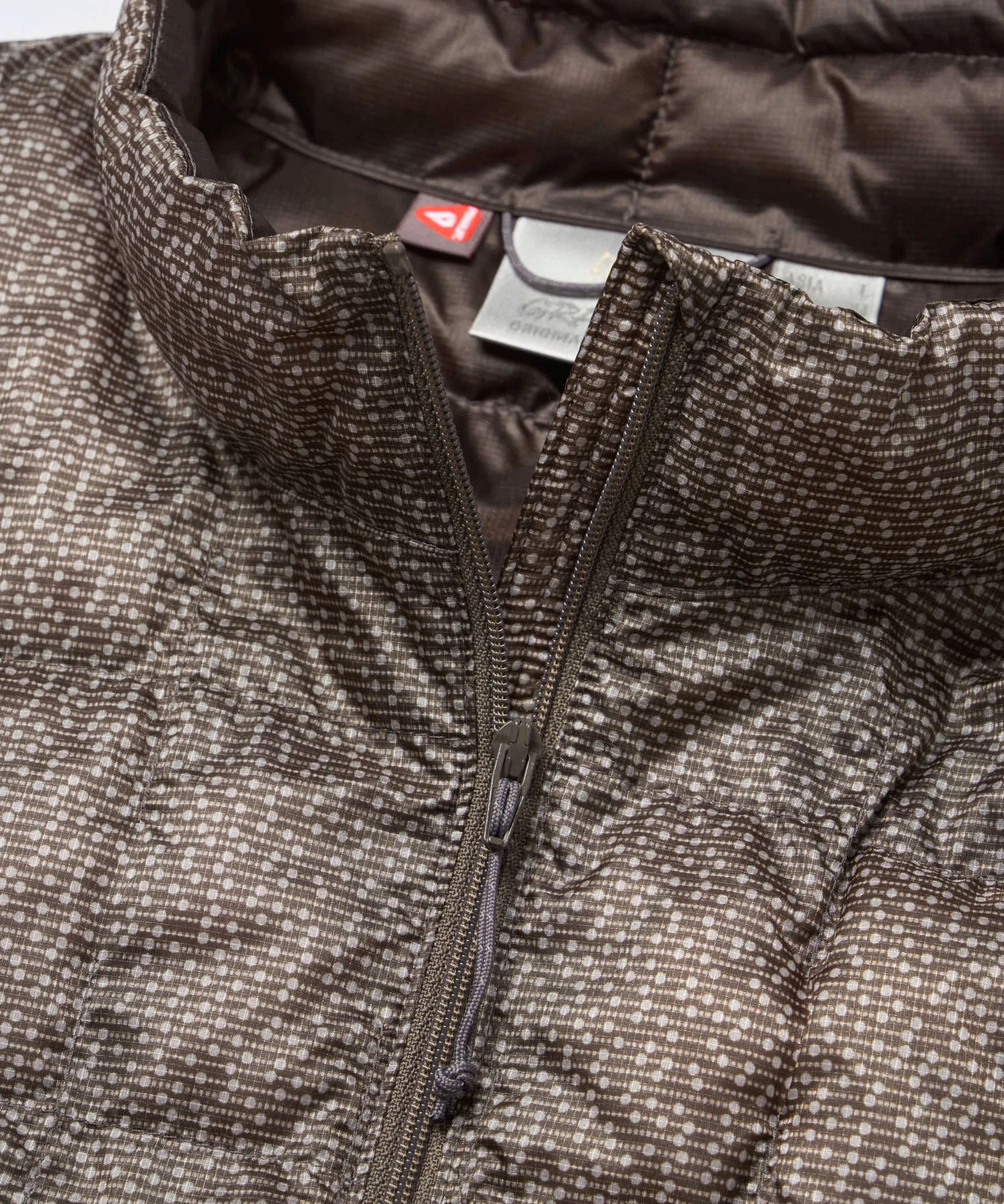 zoomed-item