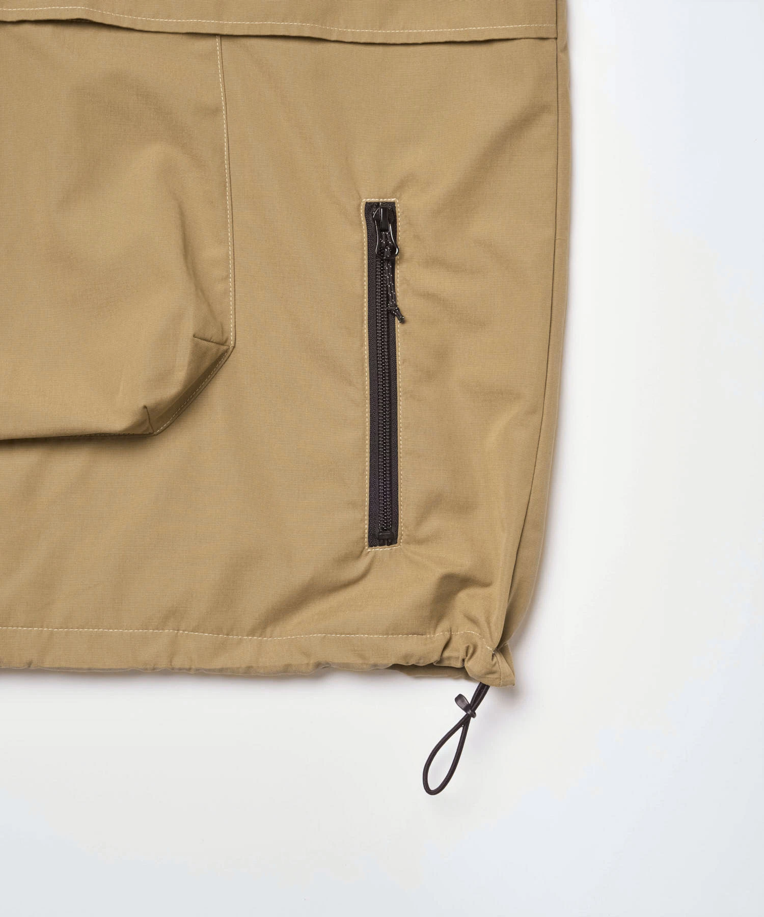 zoomed-item