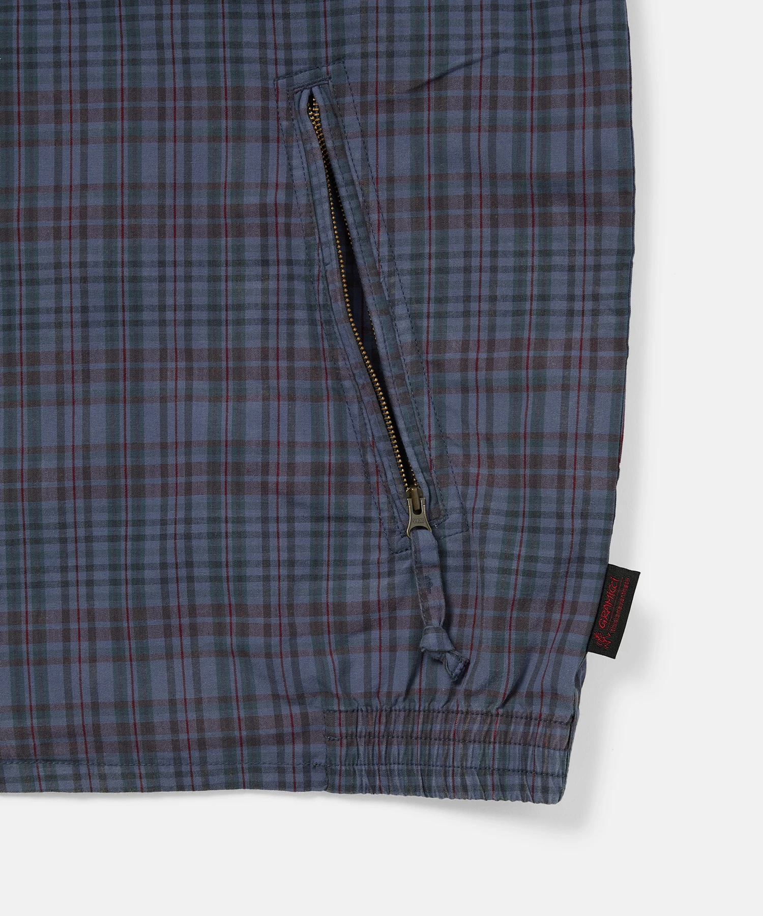 zoomed-item