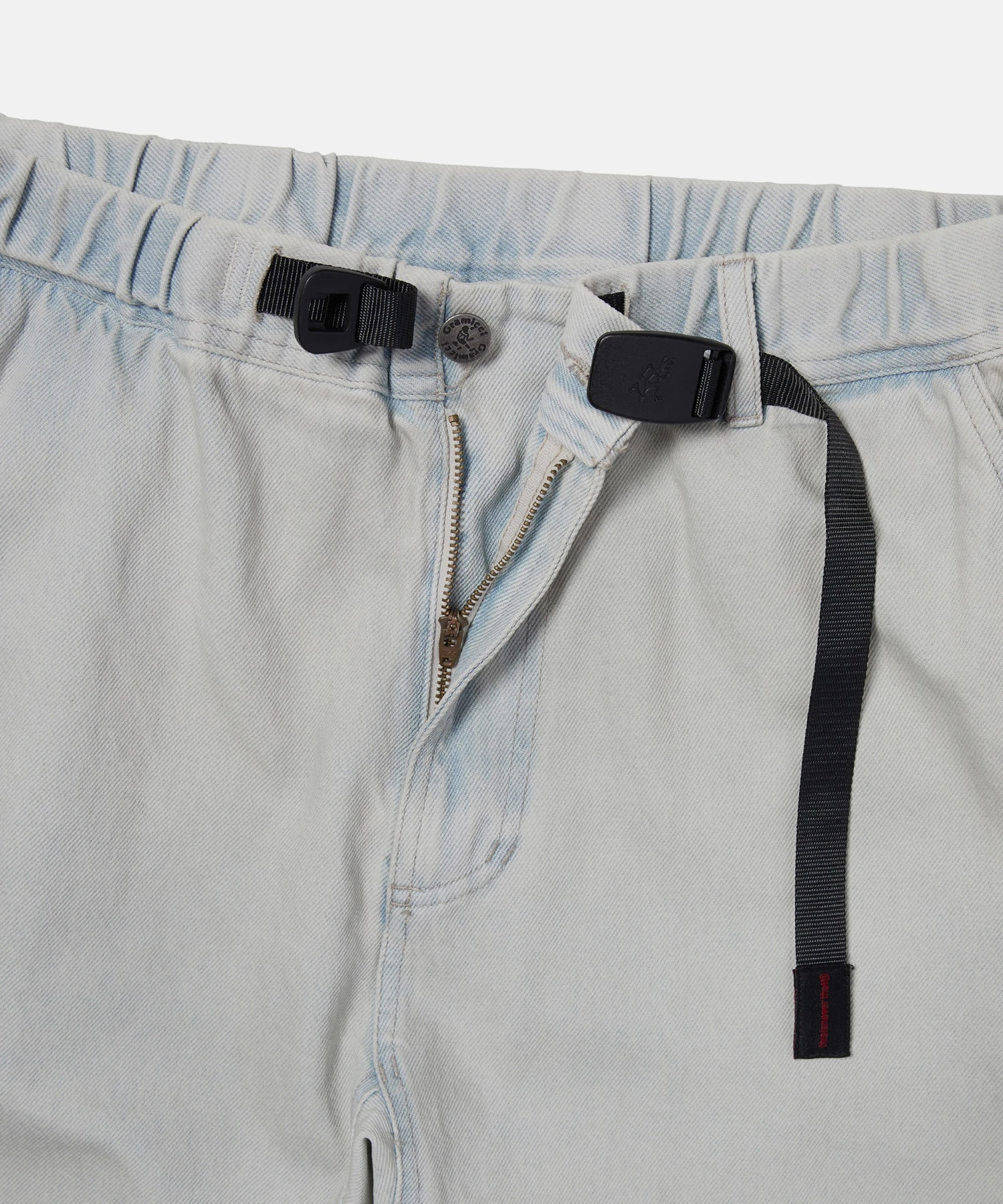 zoomed-item