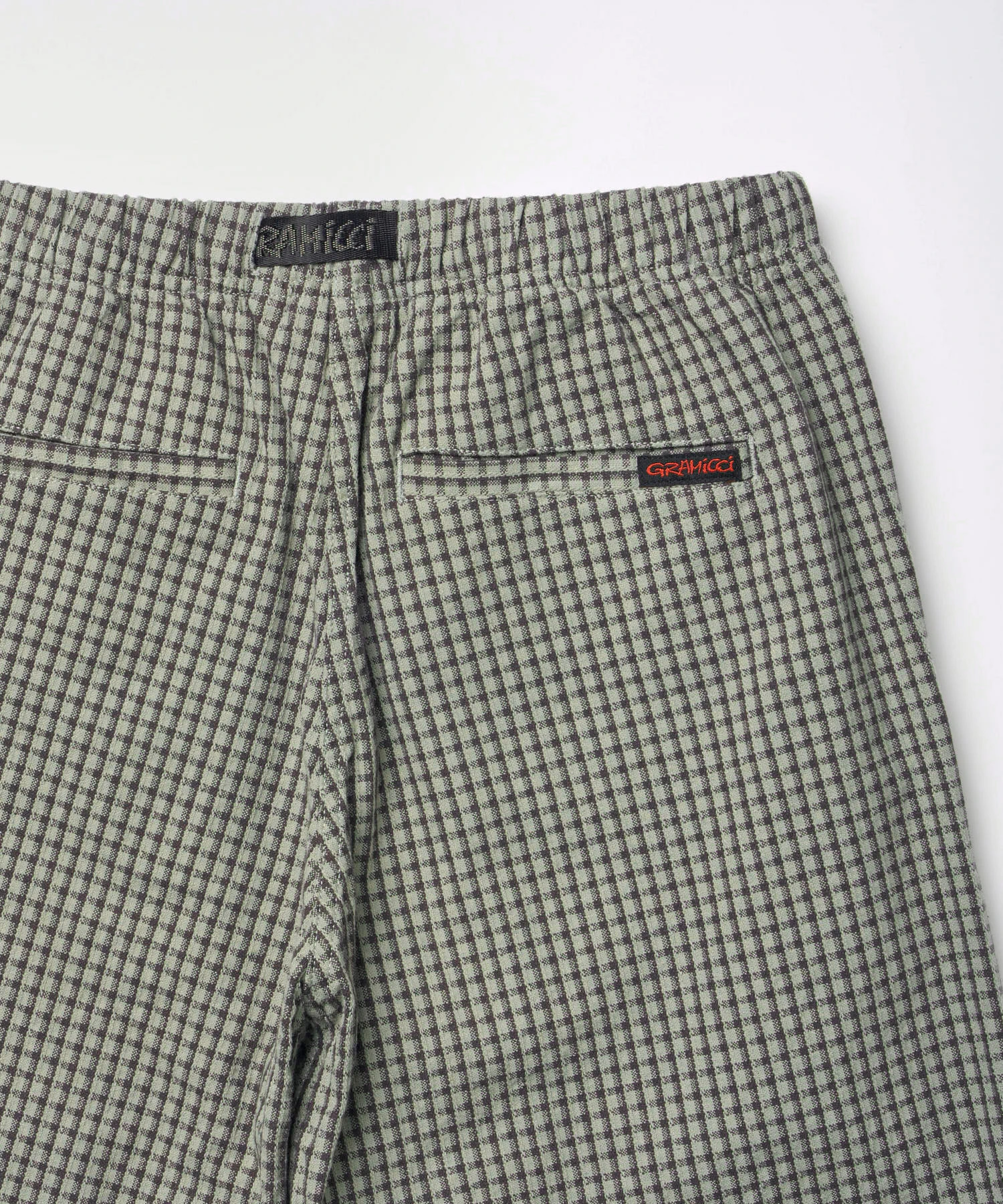 zoomed-item