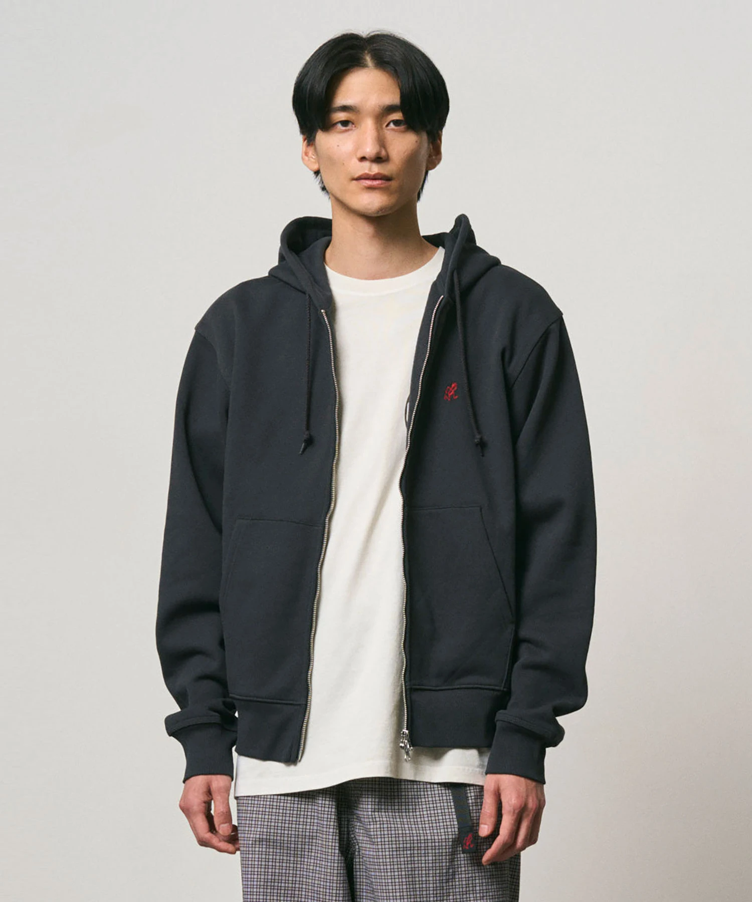 zoomed-item