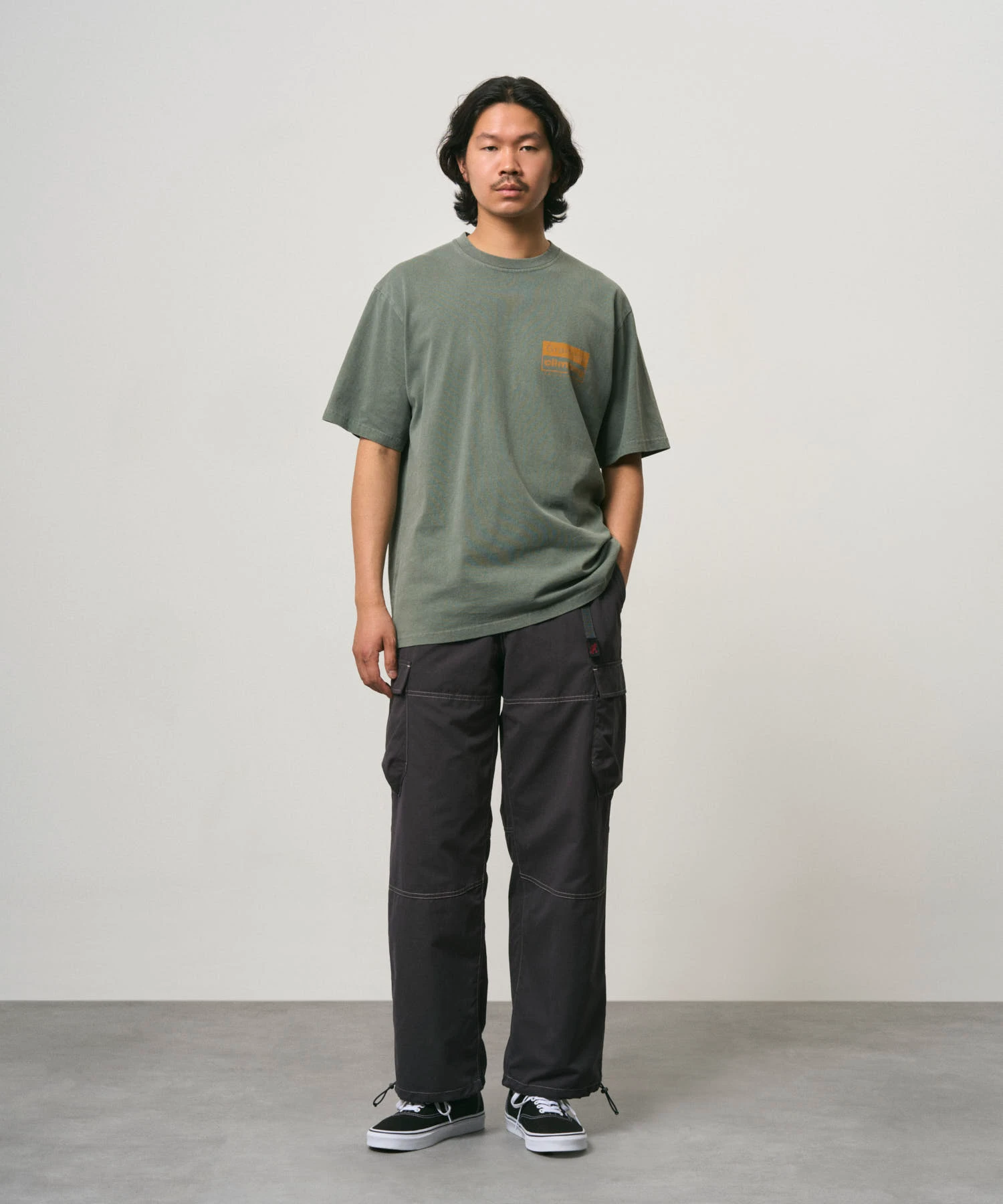 zoomed-item