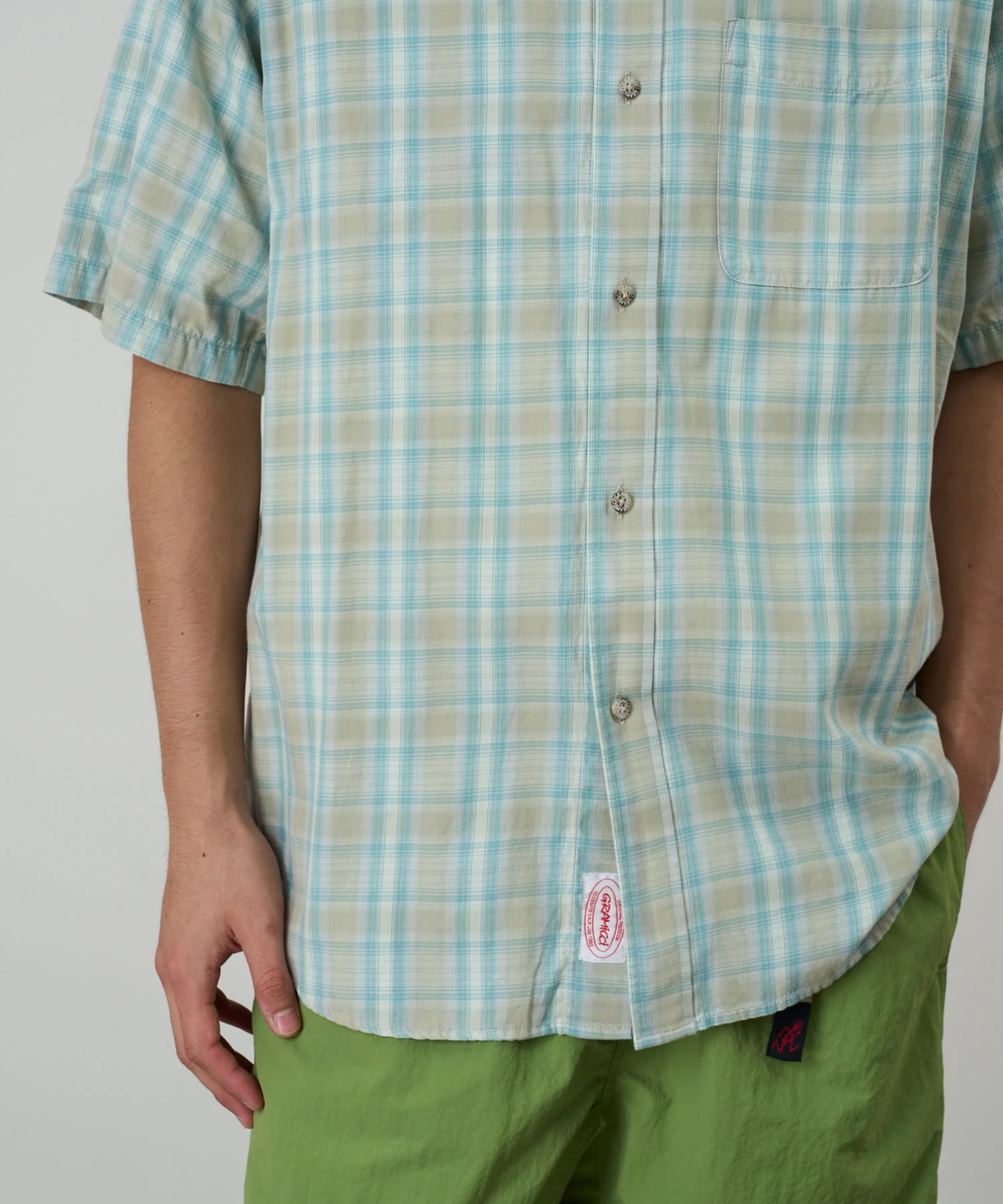 zoomed-item
