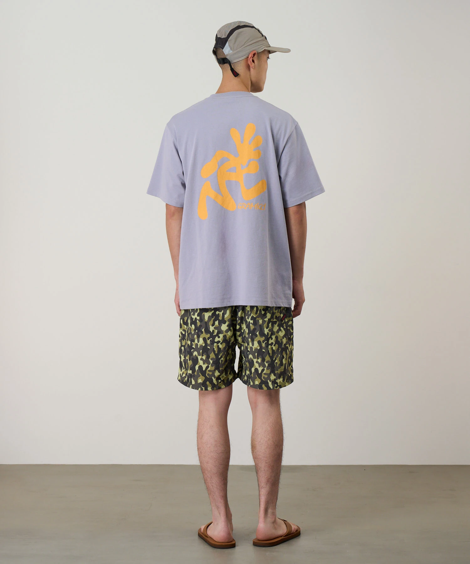 zoomed-item