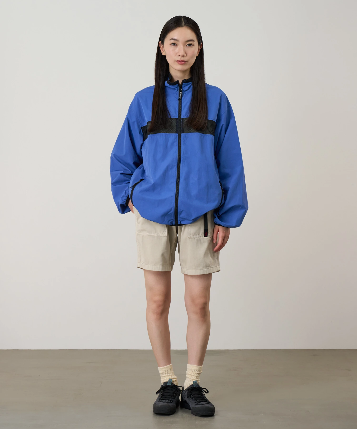 zoomed-item