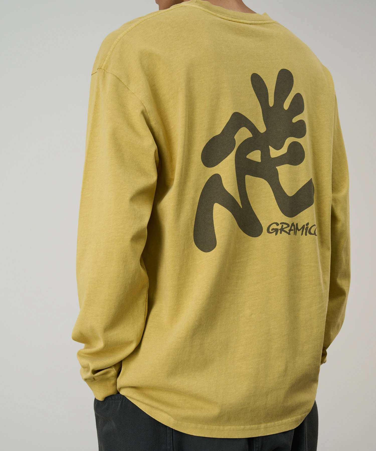 zoomed-item