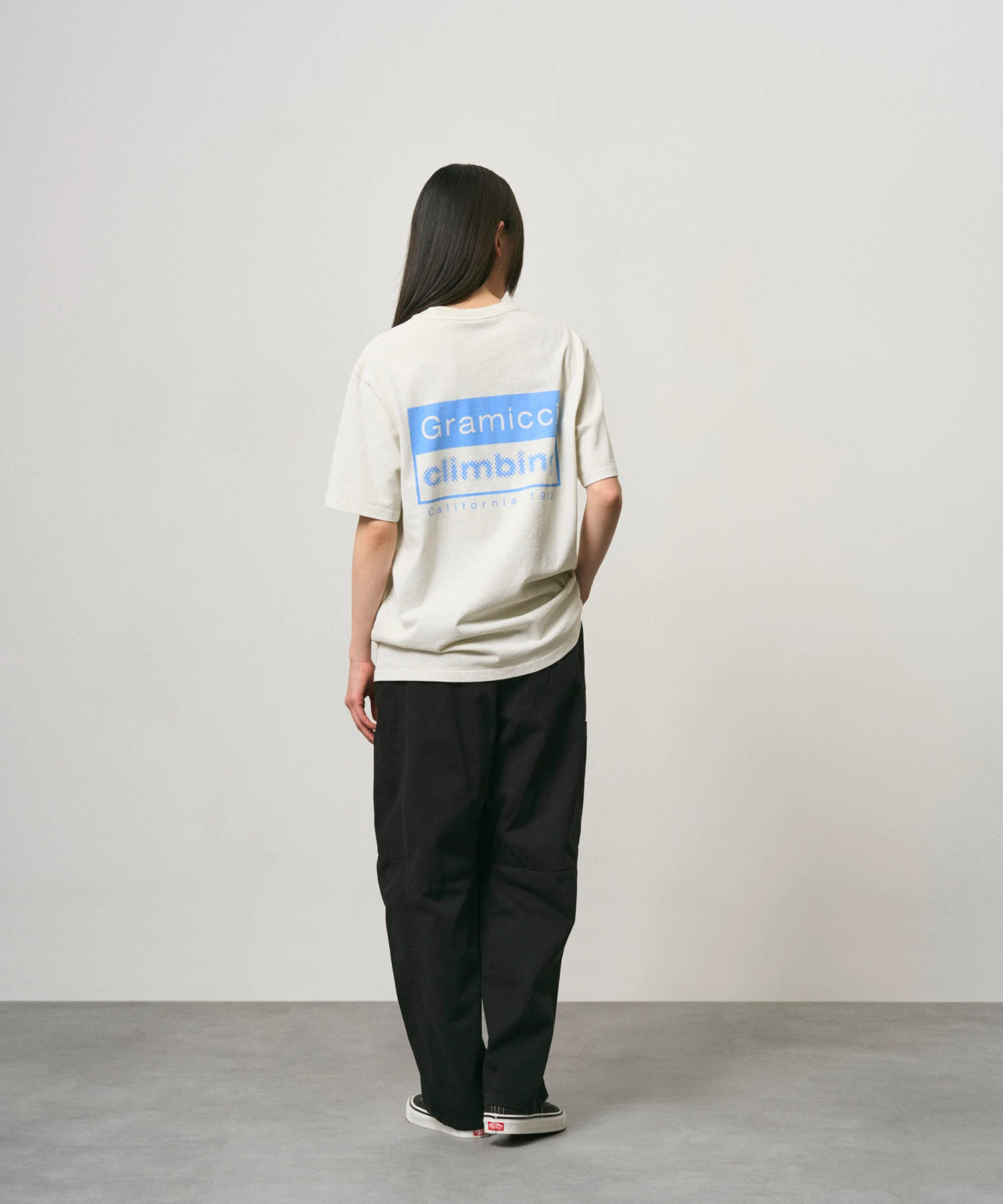 zoomed-item