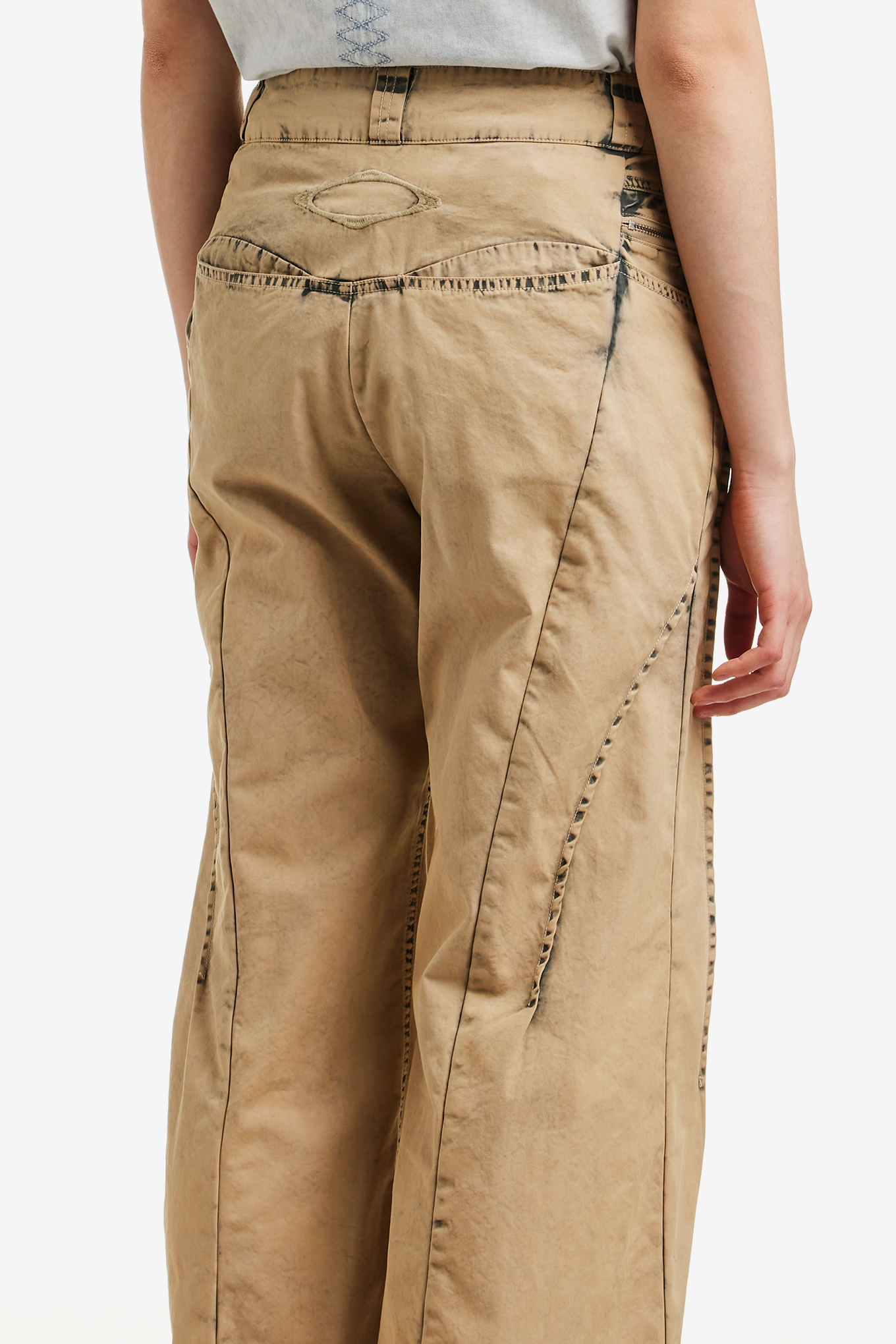 BLEACHED PINTUCK PANTS-MSCHF-134400 | 웍스아웃